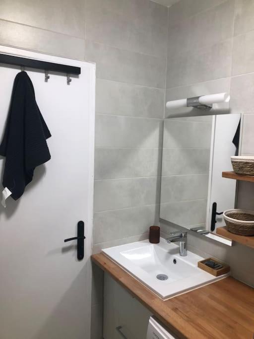 Appartement Vue Mer Au Lavandou Le Lavandou Εξωτερικό φωτογραφία